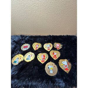 Vintage PEANUTS Christmas Ornament Brass1950 to 1965 Round Heart Shape